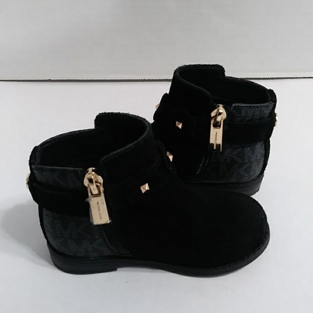 Michael Kors Kids Black Boots with Gold Accents Size 6 *GUC* - Picture 7 of 9
